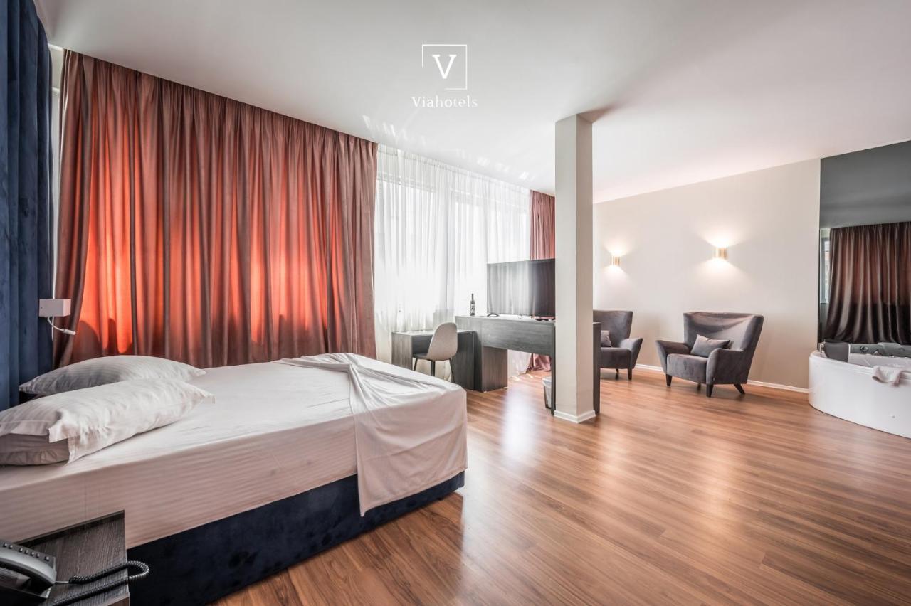 Vh Eurostar Congress & 4* Tirana